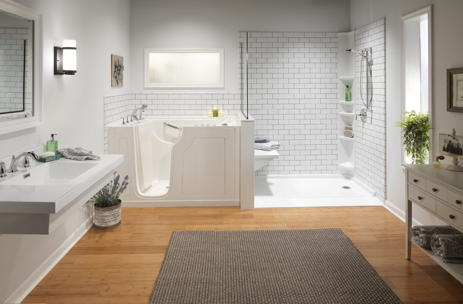 Othello subway walk-in tub and shower combo