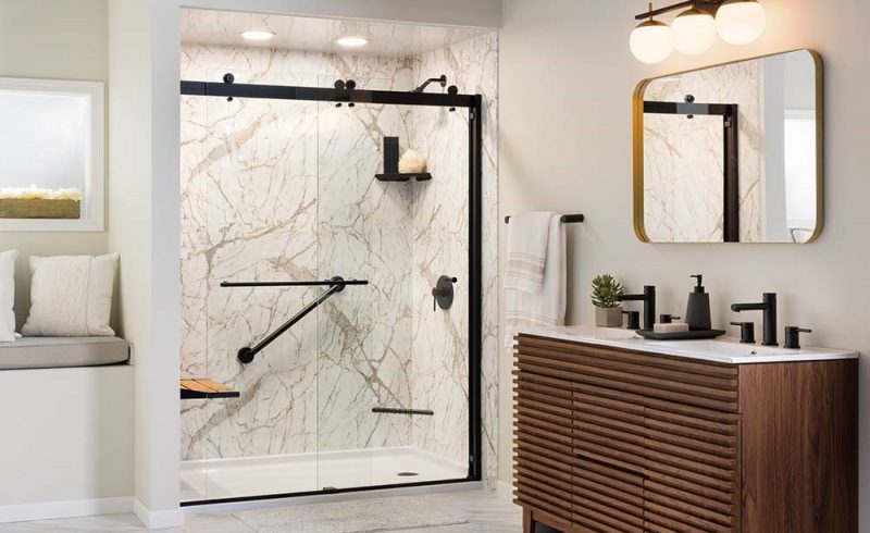 White marble modern shower with sliding doors